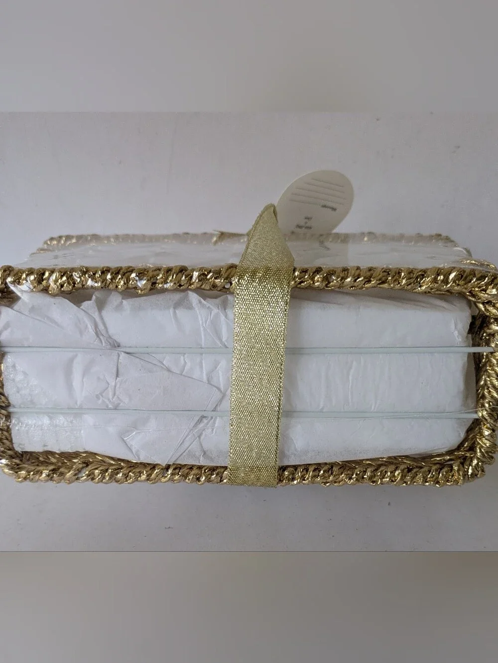 Lovery Almond Milk & Honey Bath Gift Basket Gold & Cream NWT